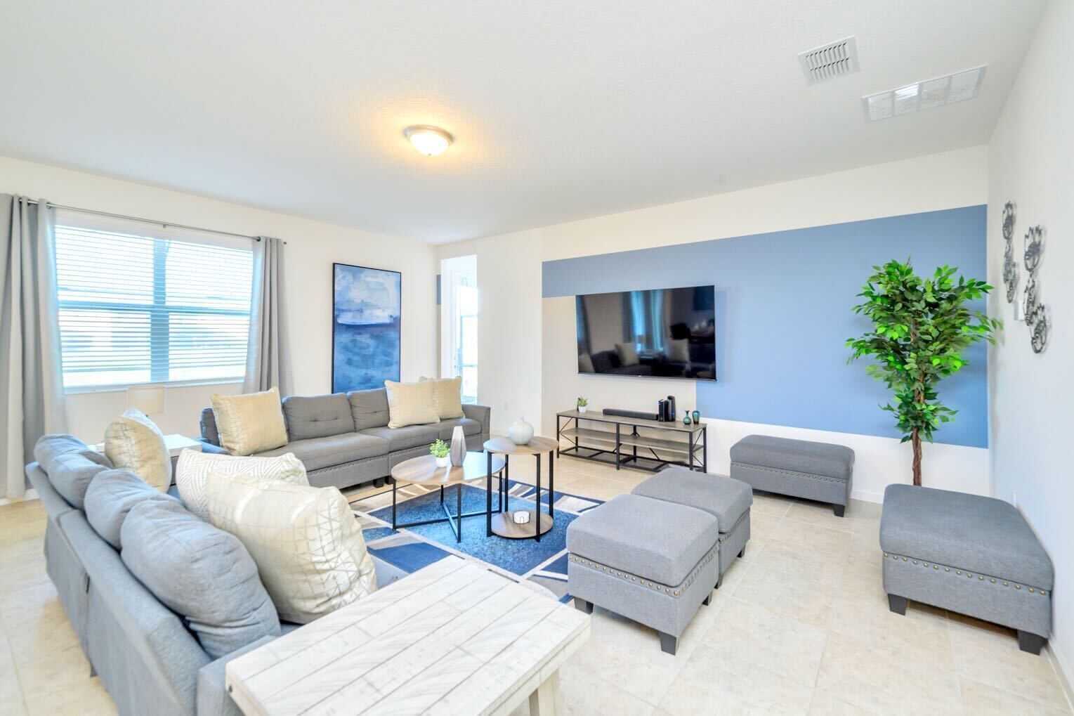 Upstay - 15 Guest Home w Pool, Games - Near Disney