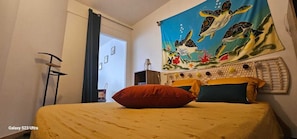 2 bedrooms, travel cot