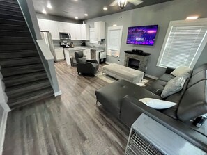 TV connectée, cheminée