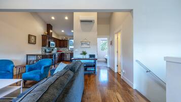 House, 2 Bedrooms | Interior