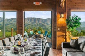 Cabane, plusieurs chambres | Restauration