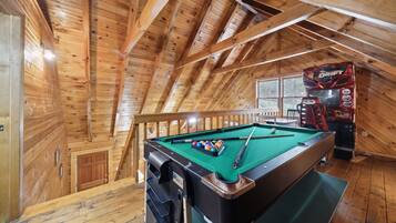 Hytte, 2 soverom | Spillrom