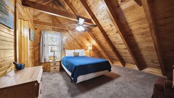 Cabin, 2 Bedrooms | 2 bedrooms, iron/ironing board, free WiFi