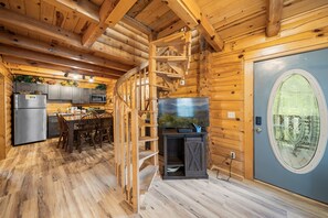 Cabane, 3 chambres | Intérieur