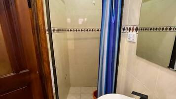 Economy Double Room Single Use | Bathroom | Combined shower/tub, spring water tub, rainfall showerhead