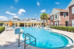 Pool - incredible NEW family vacation home just 5 min. to Disney Parks (Kissimmee)