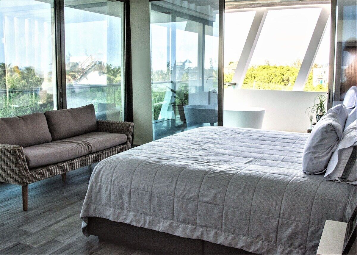 3 slaapkamers, een strijkplank/strijkijzer, wifi, beddengoed