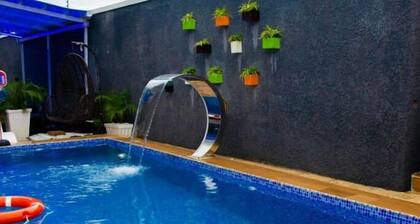 Elegant Suites by Golden Bide Jos