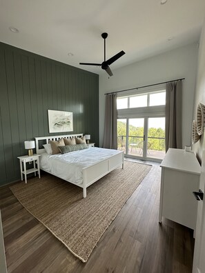 5 chambres, fer et planche à repasser, lit parapluie, Wi-Fi gratuit