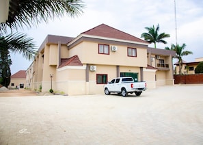 Exterior - Fox Premium Hotel Jos (Jos)