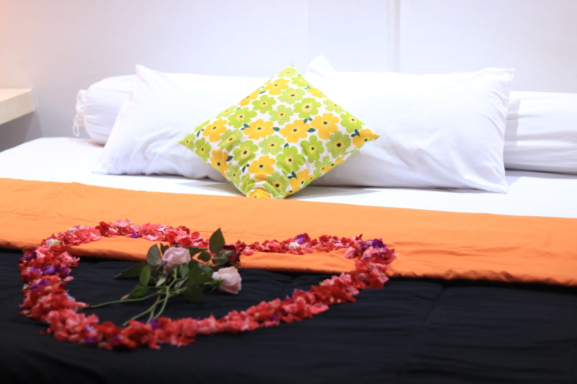 3 chambres, coffres-forts dans les chambres, bureau, Wi-Fi gratuit