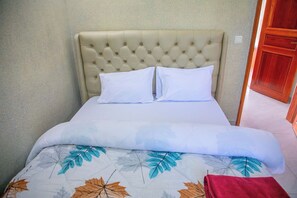 高級寢具、羽絨被、迷你吧、獨特設計