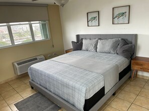 3 habitaciones, tabla de planchar con plancha y wifi gratis 