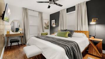 2 bedrooms, iron/ironing board, free WiFi, bed sheets