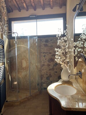 Bidet