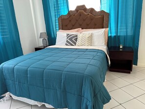 1 soverom, strykejern/-brett, wi-fi og sengetøy