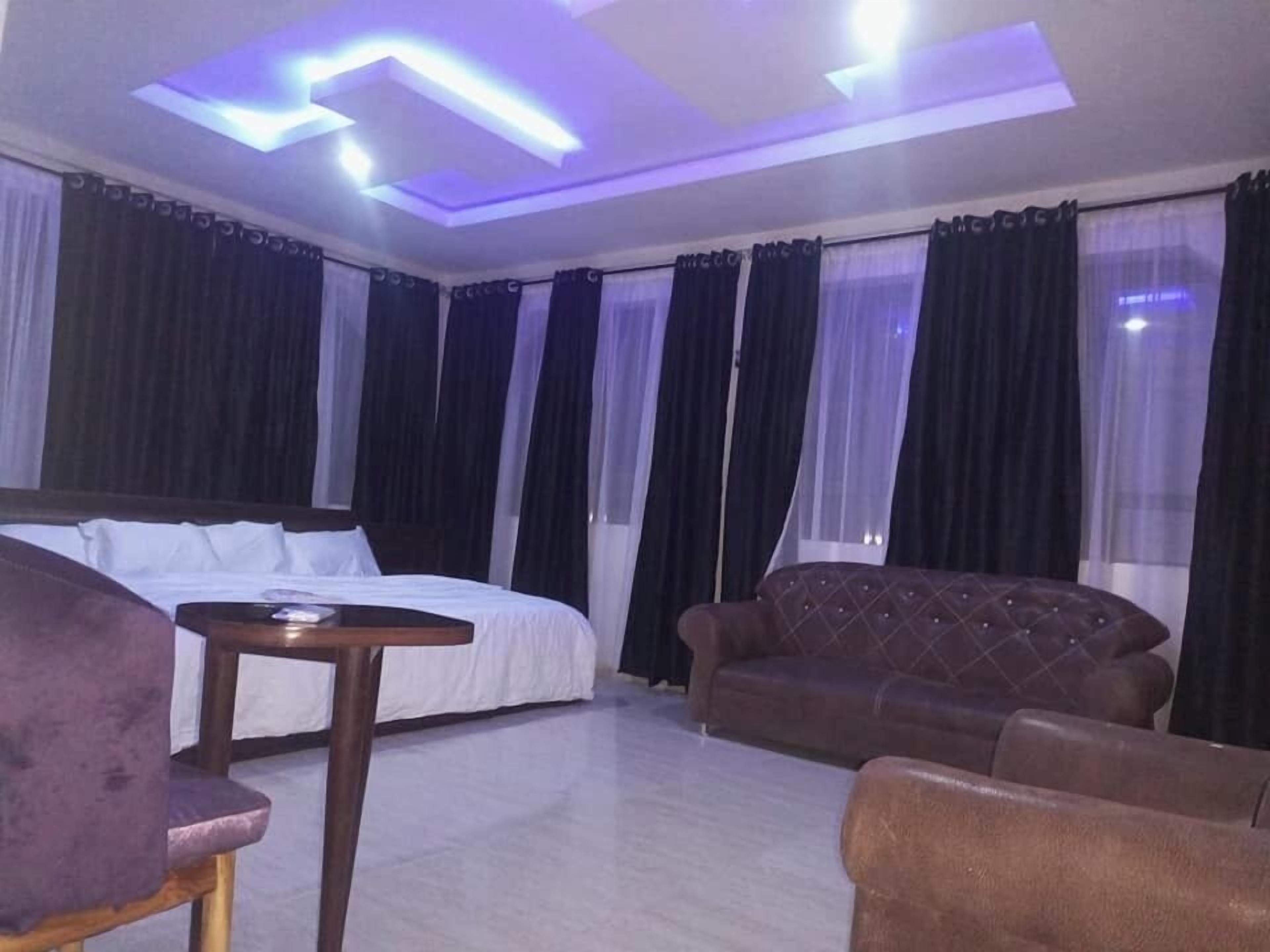 Executive Room | 1 bedroom, in-room safe, free WiFi