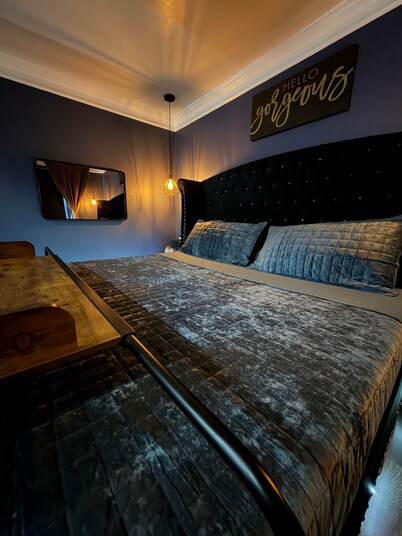 Luxurious Getaway at Js Place