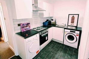 Apartment | Private kitchen | Fridge, microwave, oven, stovetop