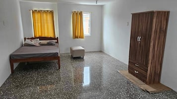 1 soveværelse, sengetøj