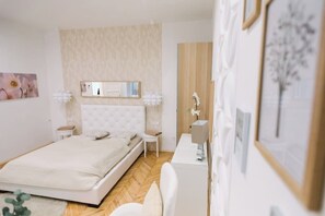 1 室のベッドルーム、WiFi、ベッドシーツ