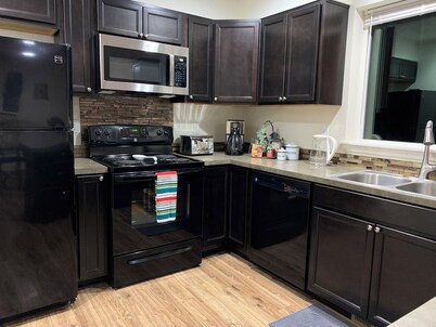 Quiet & backed by trees, centrally located home close to downtown and ferries.