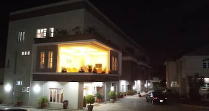 Novel Suites And Resort