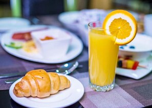 Restaurant - Novel Suites And Resort (Jos)