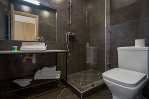 Standard Room, 2 Single Beds, Non Smoking, Mountain View | Bathroom | Free toiletries, hair dryer, bathrobes, slippers - Hotel Alexandria (Mtskheta)