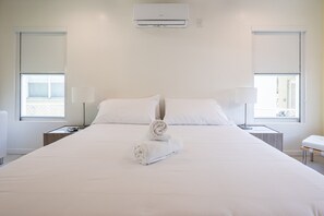 家庭公寓 | 遮光窗簾/窗簾、隔音、免費 Wi-Fi、床單