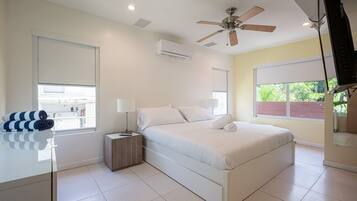 Family Apartment | Blackout drapes, soundproofing, free WiFi, bed sheets