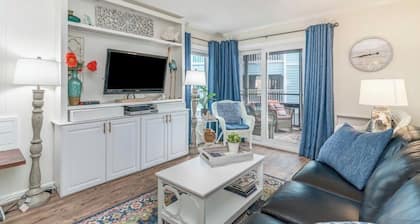 Beautifully relaxing condo on the ocean. Feet from the beach! Sea Oaks 108