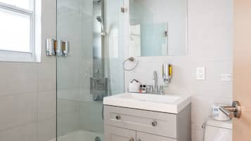 Family Apartment | Bathroom | Hair dryer, towels