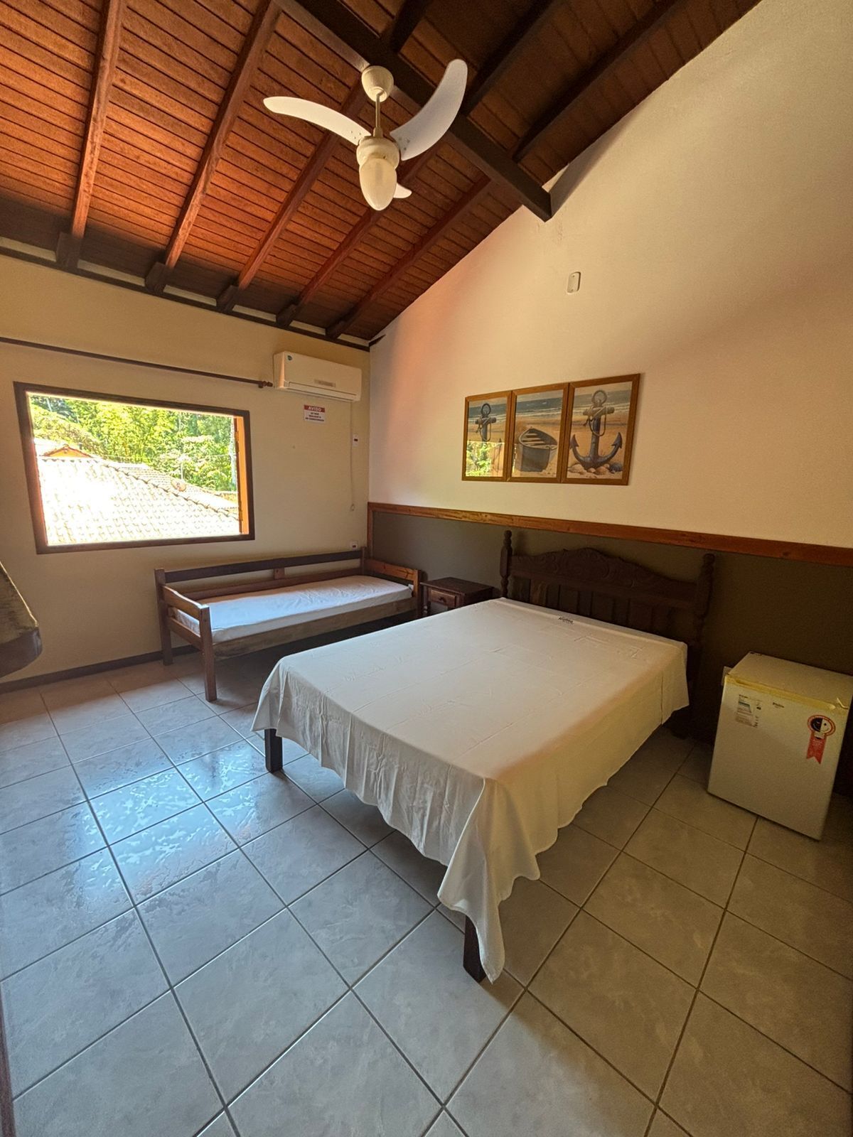 Habitación triple básica | Wifi gratis