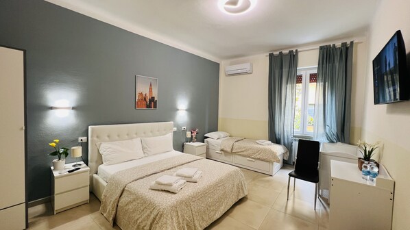 Standaard kamer, privébadkamer | Lakens van Egyptisch katoen, luxe beddengoed, donsdekens