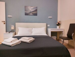 Egyptian cotton sheets, premium bedding, down comforters - Bonaini Relax B&B (Pisa)