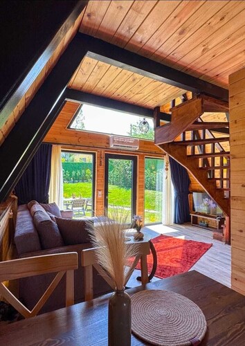 Teona Kartepe Bungalov