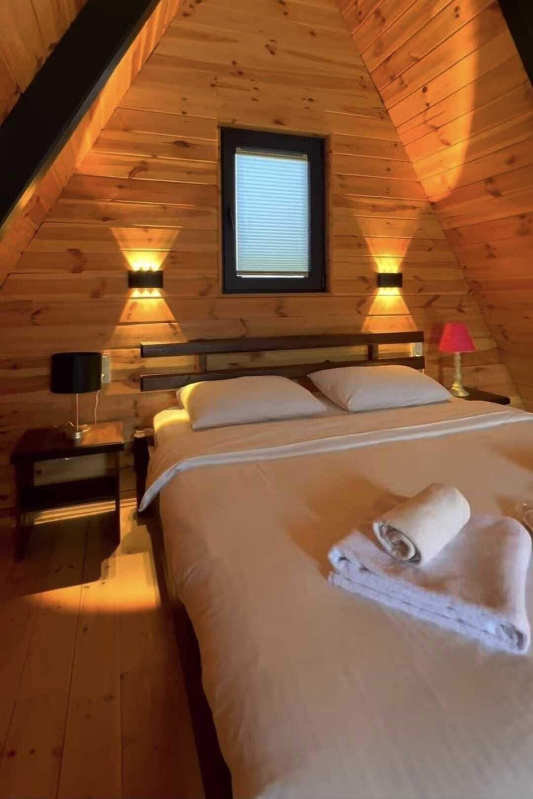 2-MONI Luxury Bungalov with Jacuzzi | Egyptian cotton sheets, premium bedding, minibar, desk