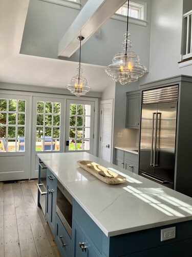 Summer Living!  Nantucket Island Home with Pool, 6 bedrooms, AC, amenities