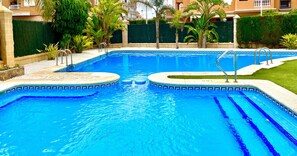 Pool - Beach House Three by Gloove (Torrevieja)