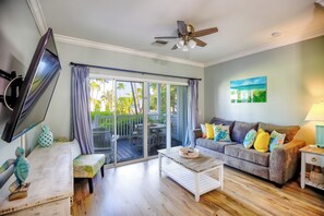 Smart TV, stereo - Waterfront Villa with Sunset Views (Duck Key)