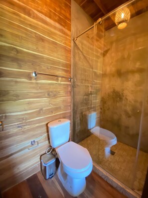 Bathroom - Yaku Hostel (Santa Marta)