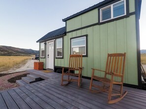 Terrace/patio - Charming Yuba Lake Tiny Home (Levan)