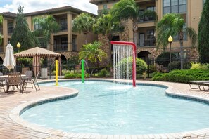 Pool - Modern Apt Orlando - 17 mins from Disney World (Davenport)
