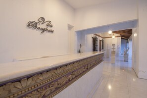 Reception - Villa Borghese Hotel Boutique - Adults Only (Oaxaca)