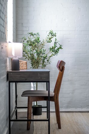 Interior - The Extended Comfort in North Little Rock (North Little Rock)