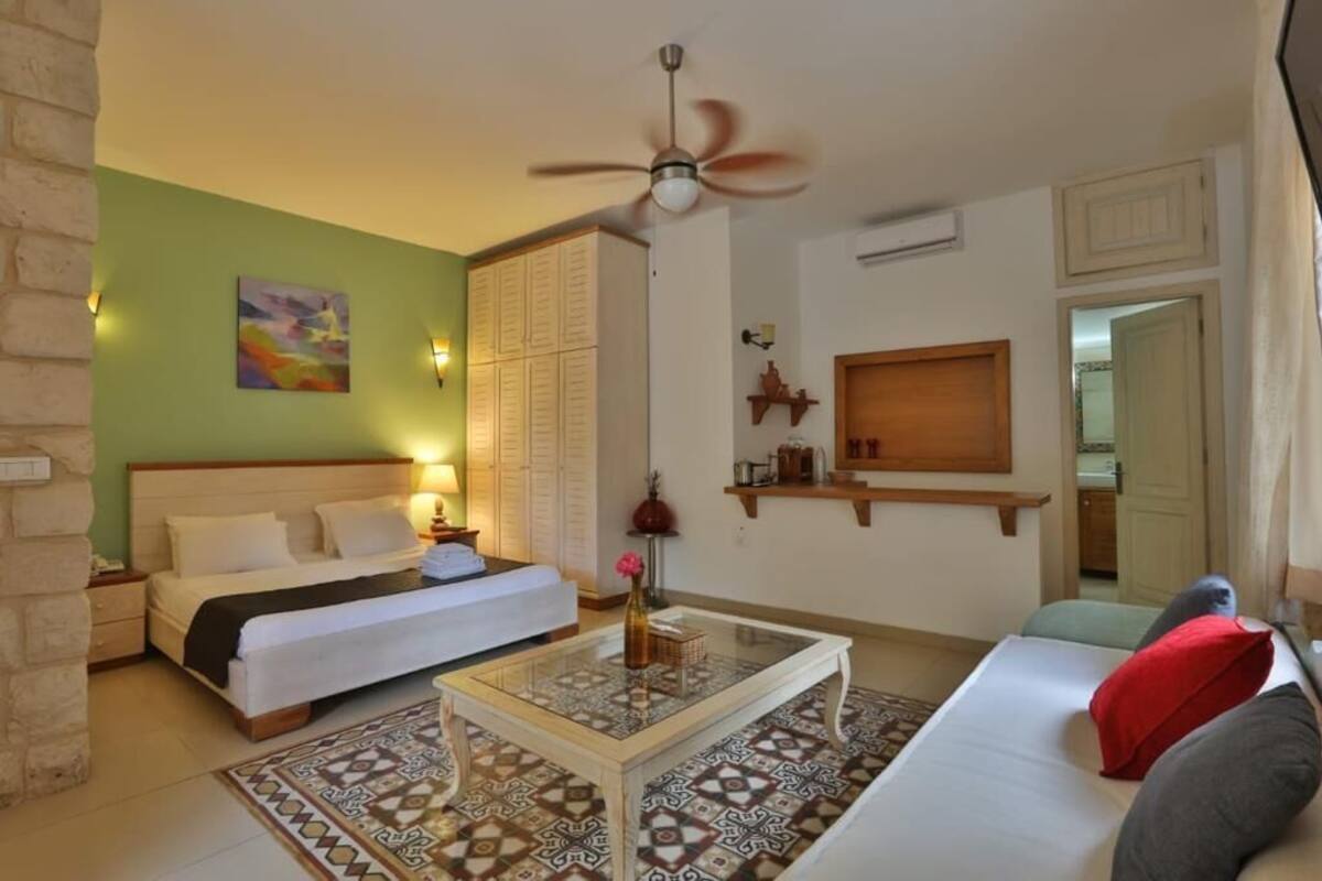 Standard Double Room | WiFi