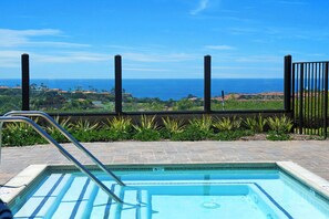 Pool - Coastal NEWLY RENOVATED Condo in Dana Point. Walking distance to the Salt Creek! (Dana Point)