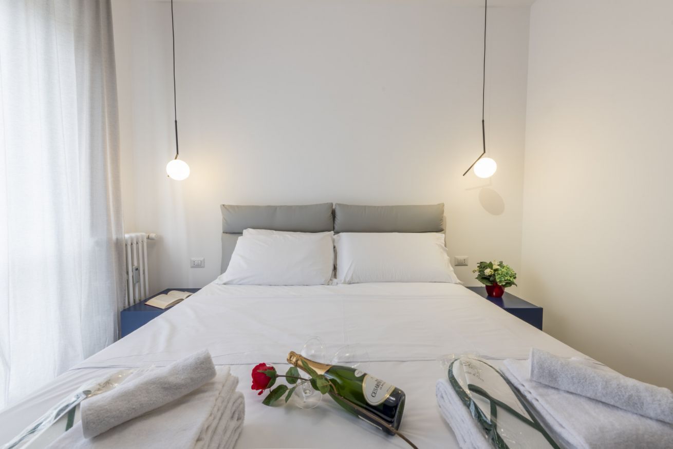 2 slaapkamers, een bureau, een strijkplank/strijkijzer, wifi