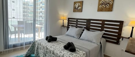 2 Schlafzimmer, Bügeleisen/Bügelbrett, Internetzugang, Bettwäsche